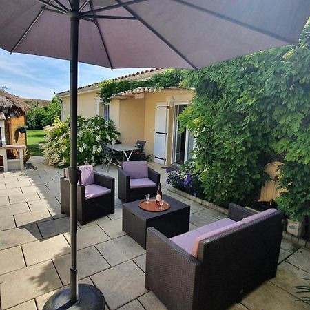 Вилла Agapanthe Saint-Georges-les-Baillargeaux Экстерьер фото